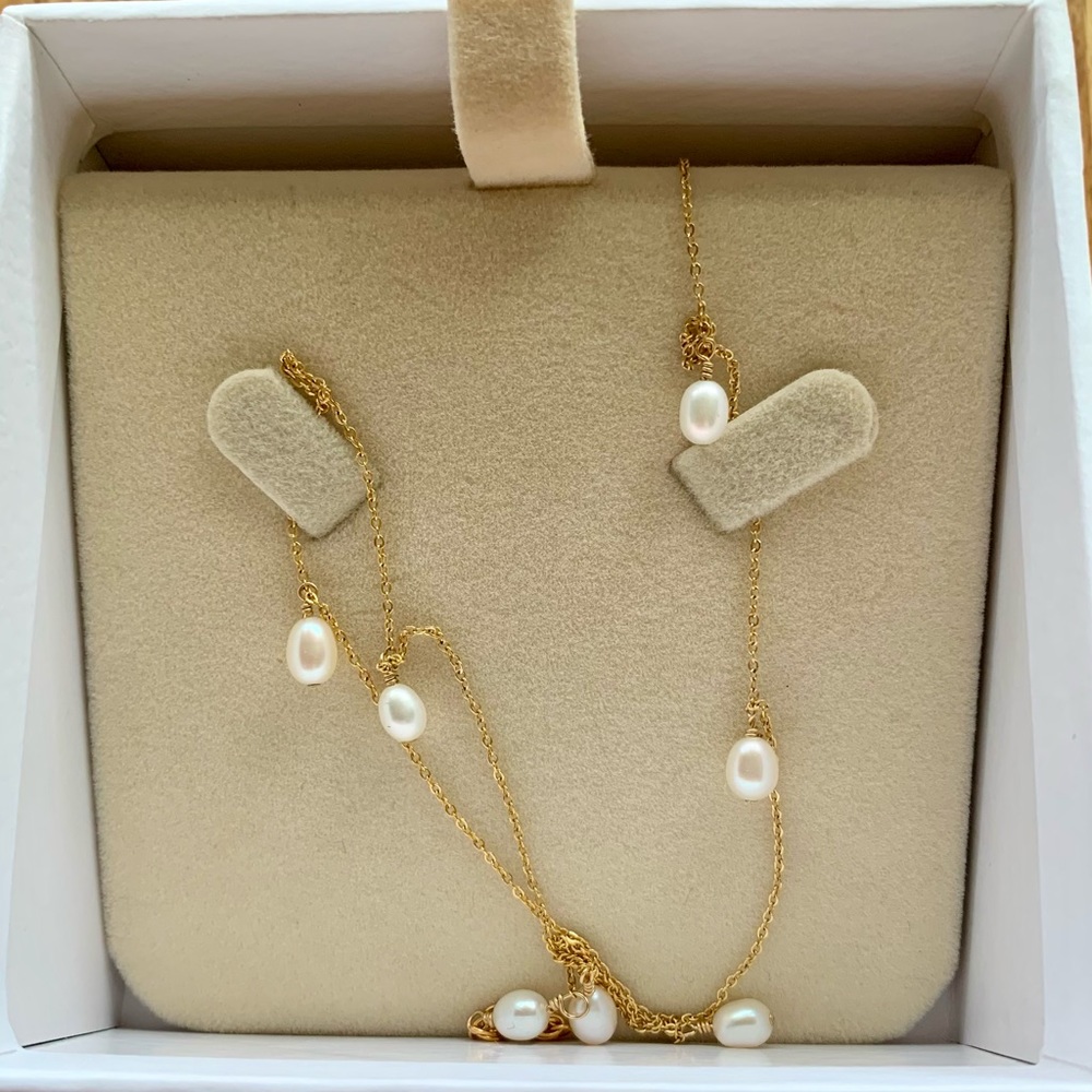 Freshwater Pearl Droplets Necklace